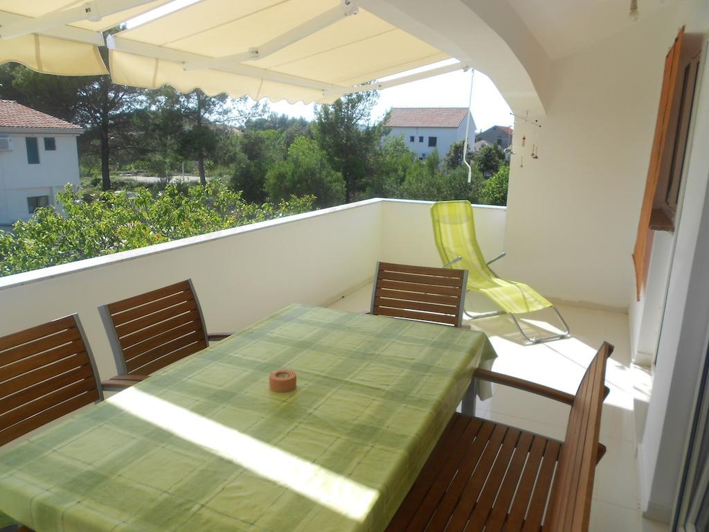 Apartment Niko Vir Szoba fotó